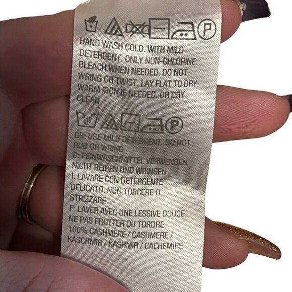 Isaac Mizrahi- 100% Cashmere Cream Ivory Peplum Long Tunic Sweater, Size Medium - Picture 6 of 10